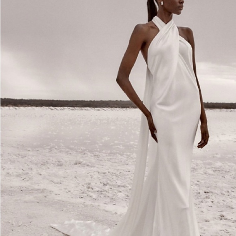 KYHA Maras Halter Wedding Dress (Train Length Altered)